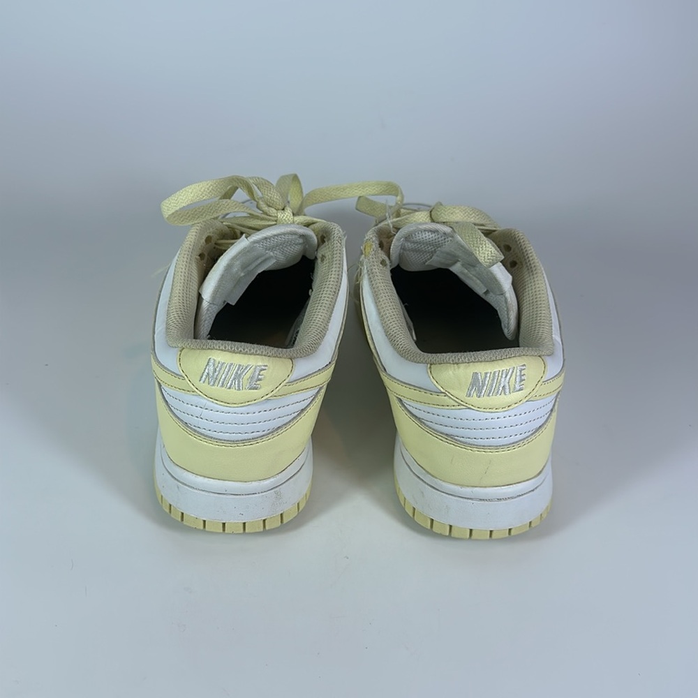 Nike Dunk Low - Picture 5 of 6